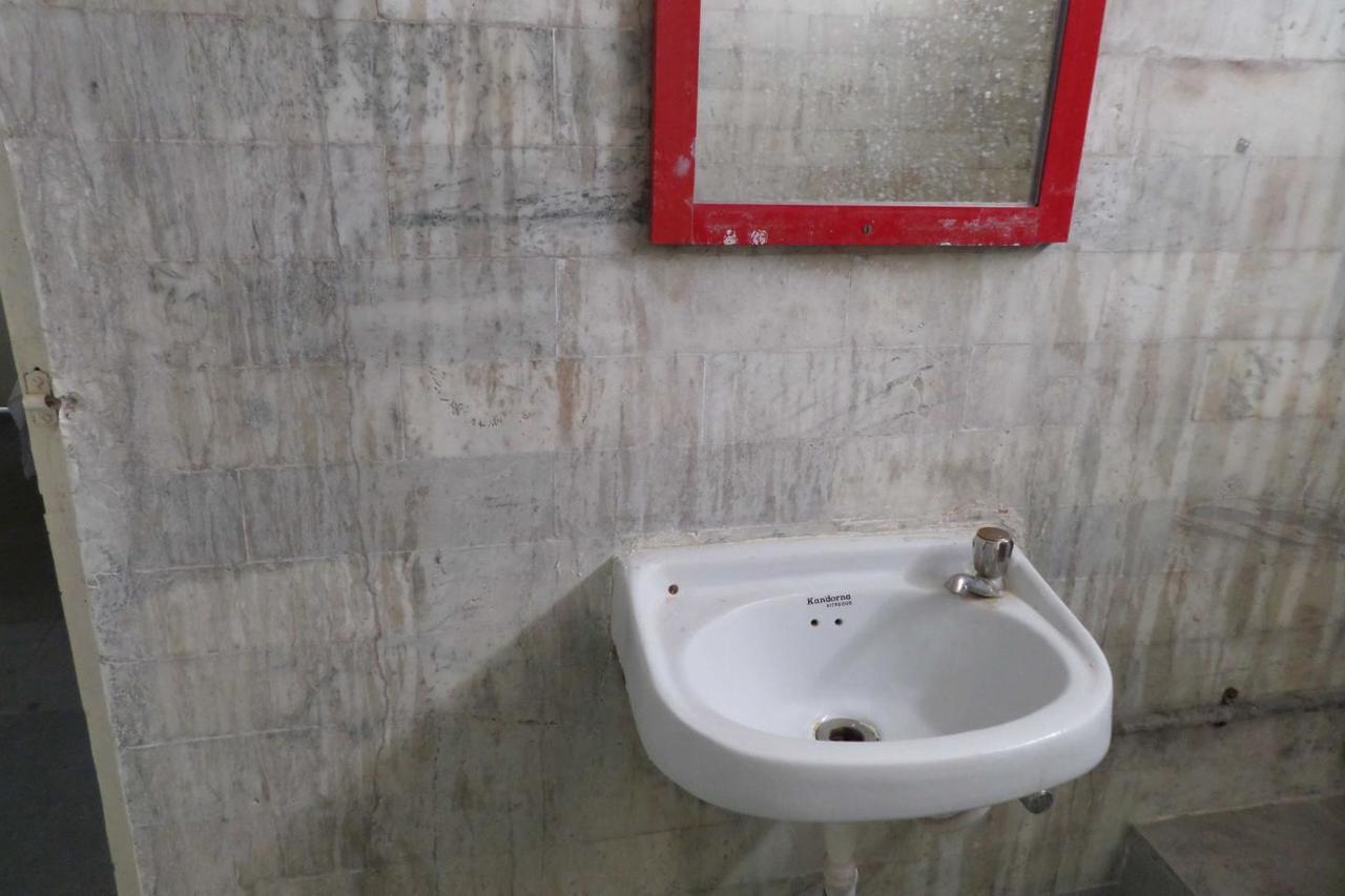 Parvat Lodge Ahmednagar Eksteriør bilde